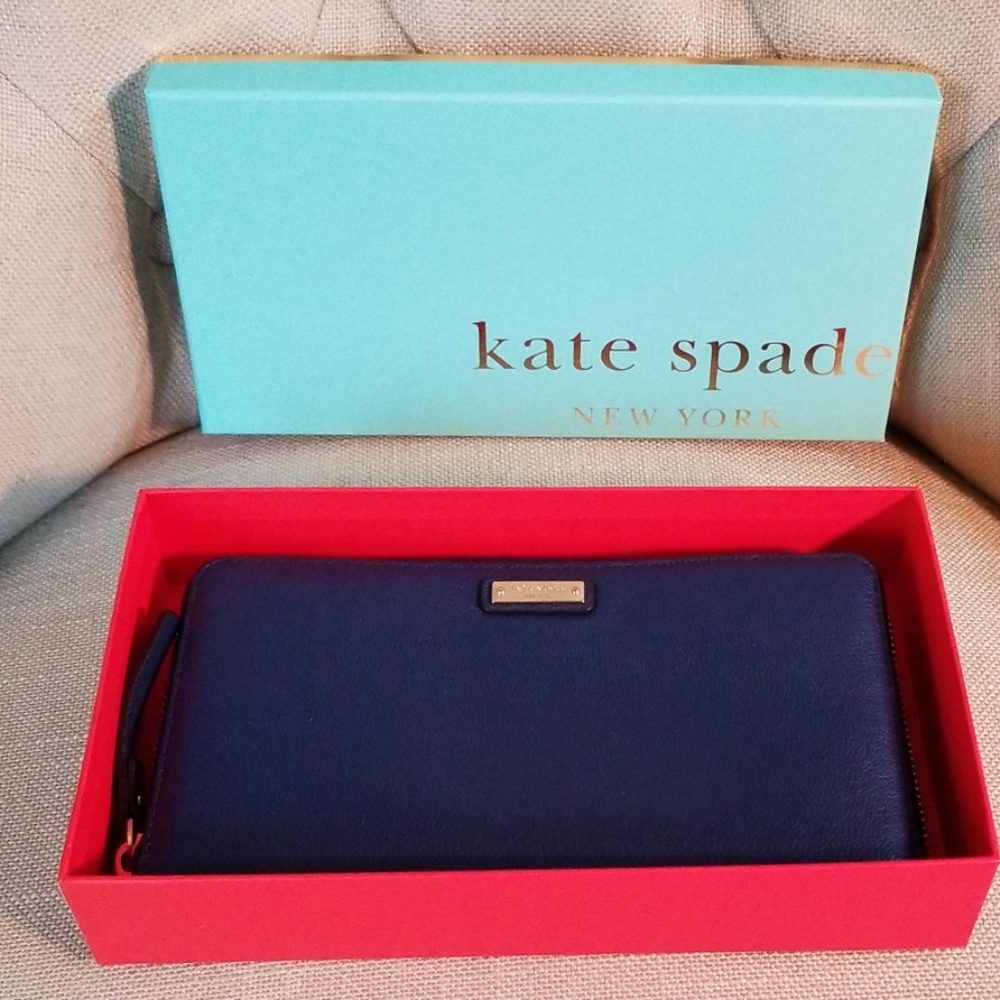 Kate Spade wallet